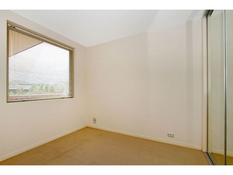 213/77 Village Way, Maribyrnong VIC 3032