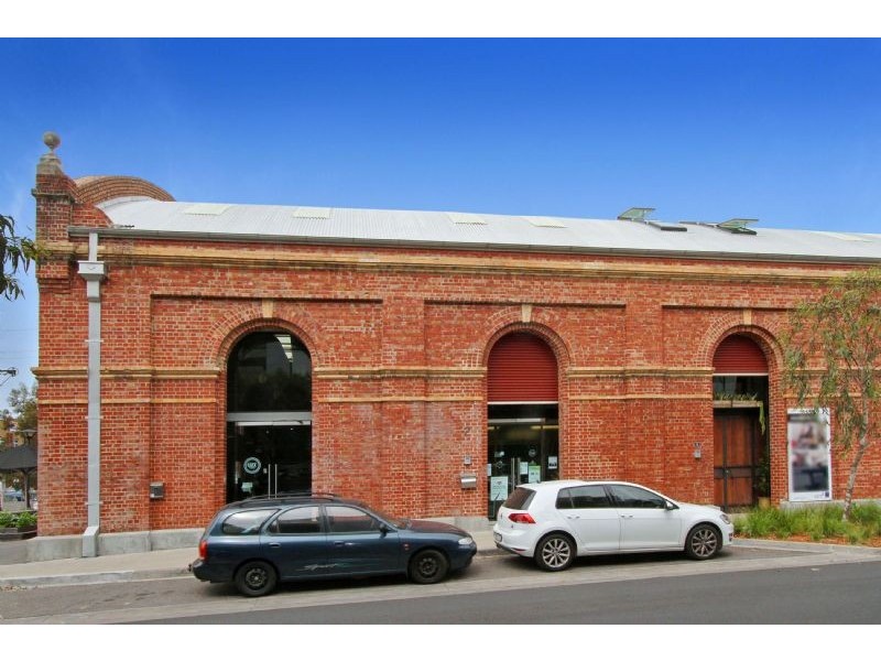 2 Lux Way, Brunswick VIC 3056