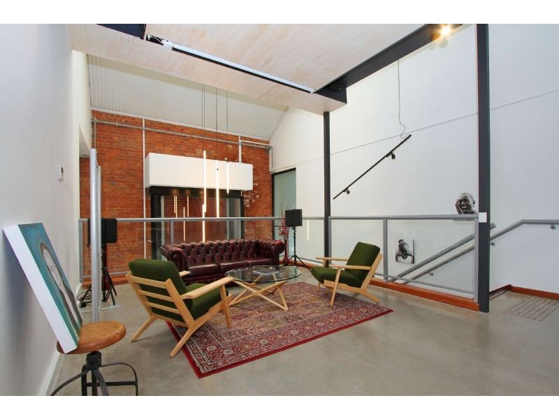 2 Lux Way, Brunswick VIC 3056