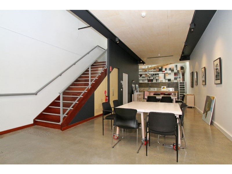 2 Lux Way, Brunswick VIC 3056
