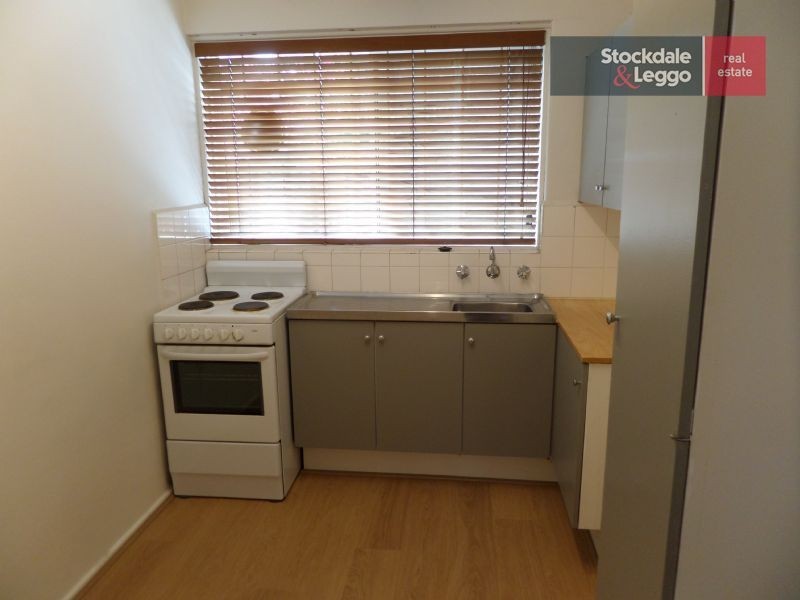 3/6 Farnham Court, Flemington VIC 3031