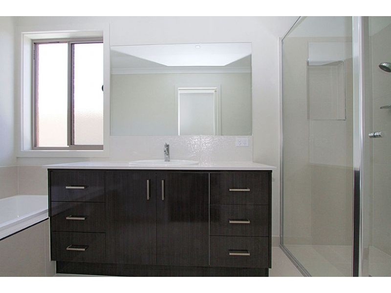 49 Olivine Road, Keilor East VIC 3033