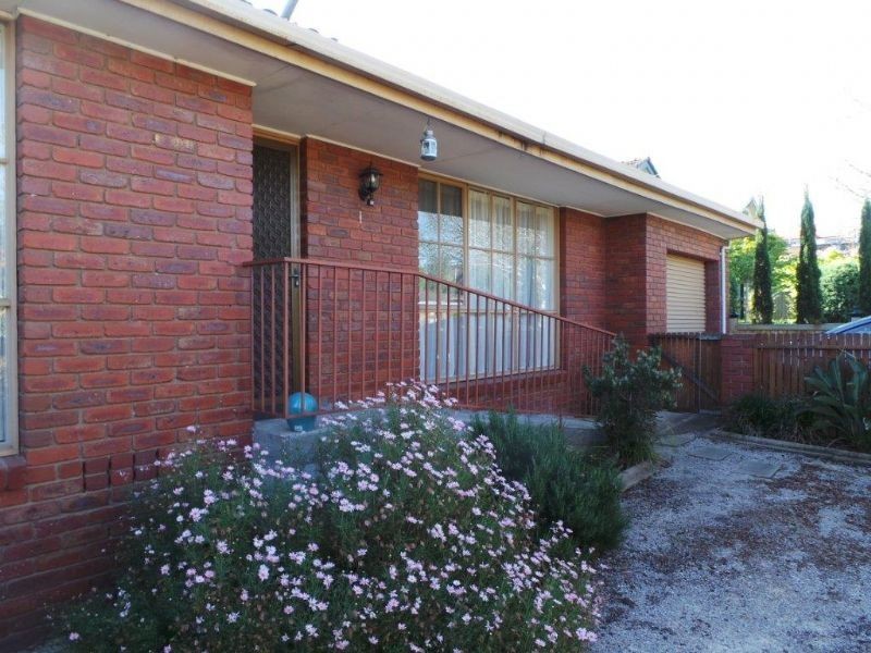 1/21 Ballater Street, Essendon VIC 3040