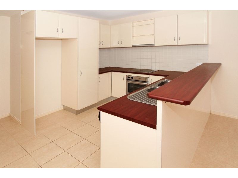 213/77 Village Way, Maribyrnong VIC 3032