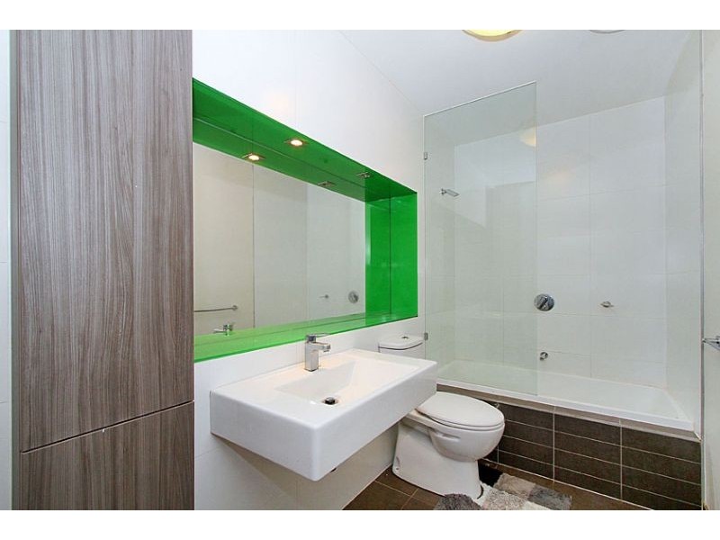 9/6 Crefden Street, Maidstone VIC 3012