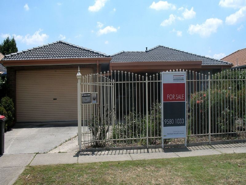 28 Nurten Parade, Aspendale Gardens VIC 3195