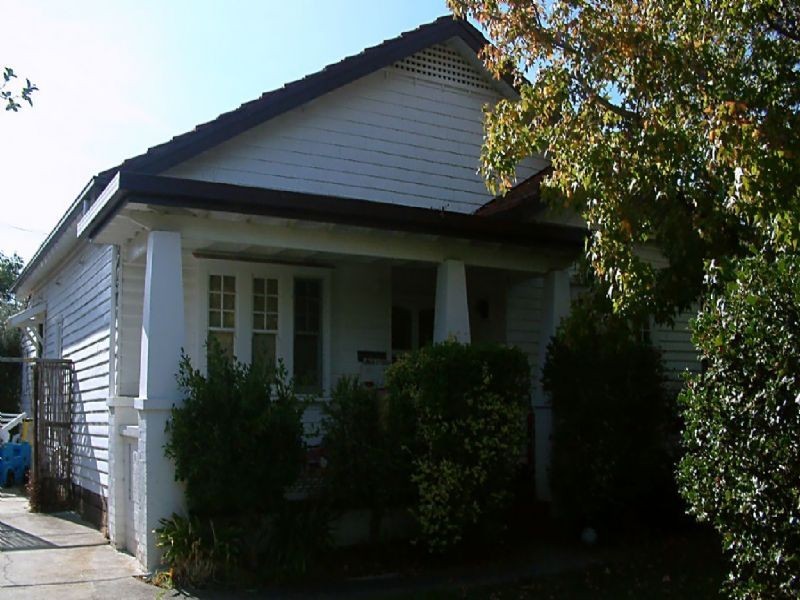 31 Como Parade East, Mentone VIC 3194