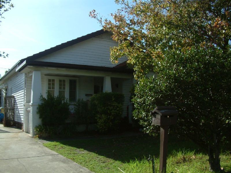 31 Como Parade East, Mentone VIC 3194