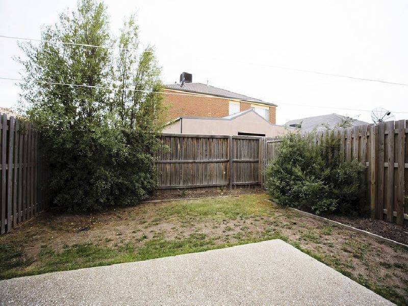 19/549 Sydenham Mews, Sydenham VIC 3037