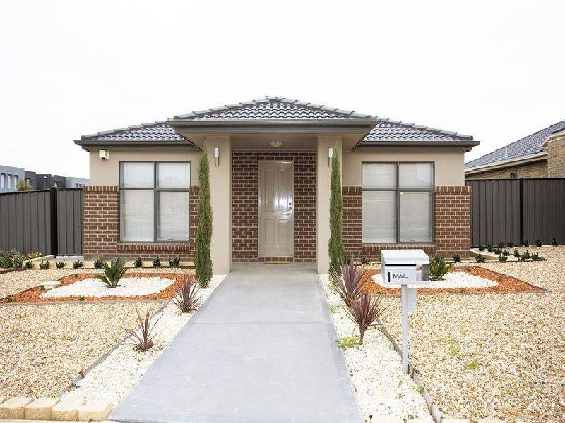 1 Carmody Drive, Cairnlea VIC 3023