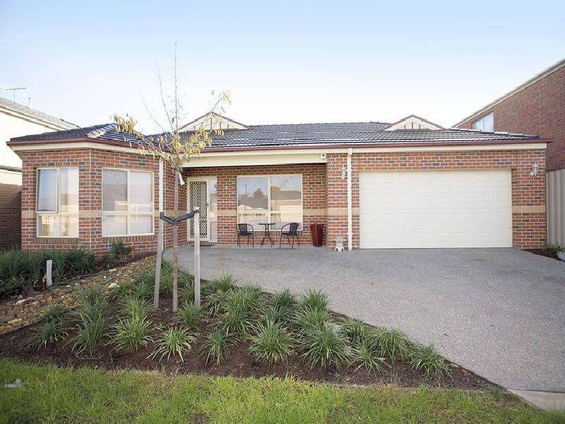 3 Dumbarrim Avenue, Cairnlea VIC 3023