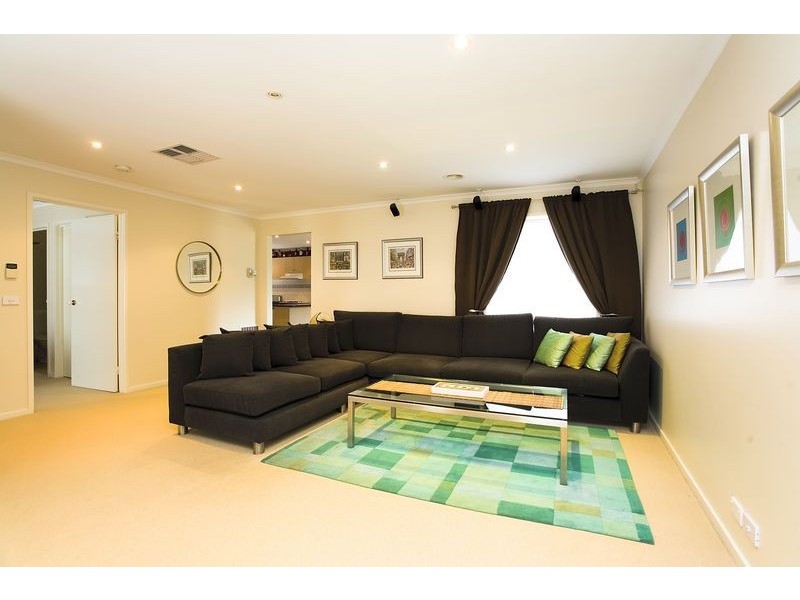 29 Roycroft Avenue, Burnside VIC 3023