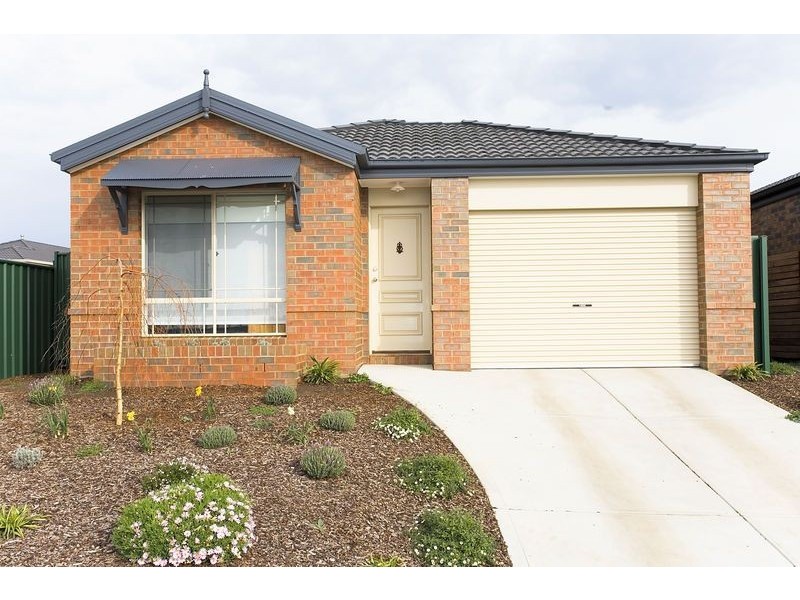 3 Sullivan Terrace, Burnside VIC 3023