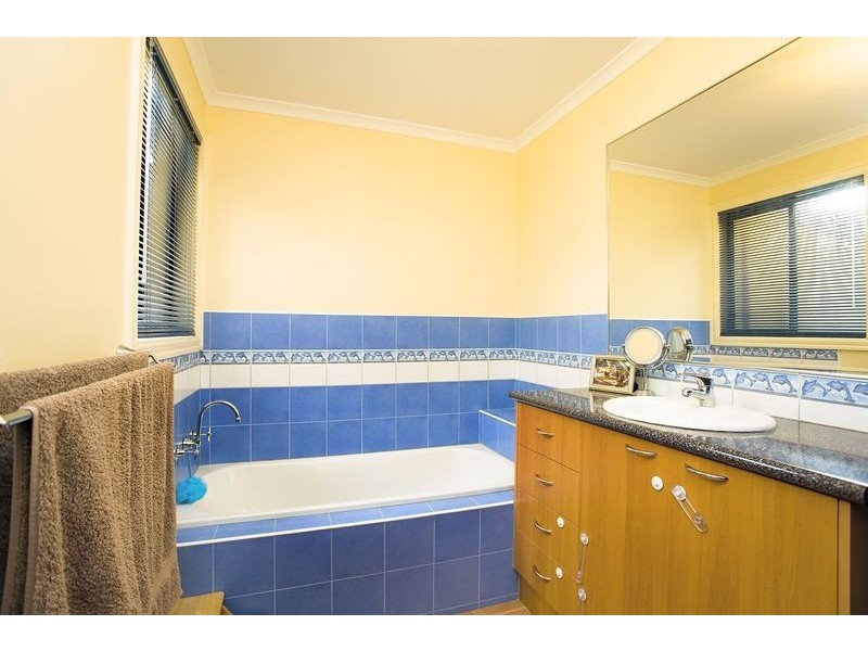 93A Delbridge Drive, Sydenham VIC 3037