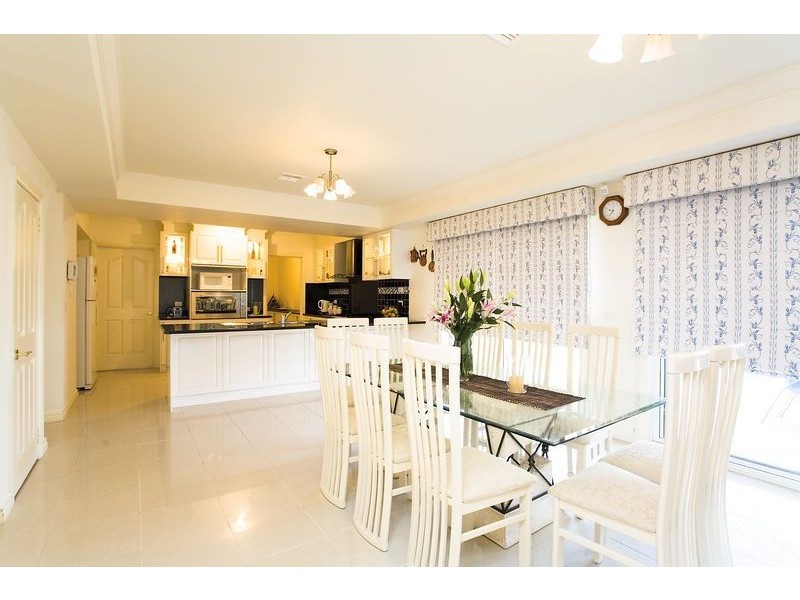 1 Pendragon Crescent, Derrimut VIC 3030