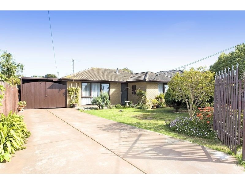 17 Opie Road, Deer Park VIC 3023