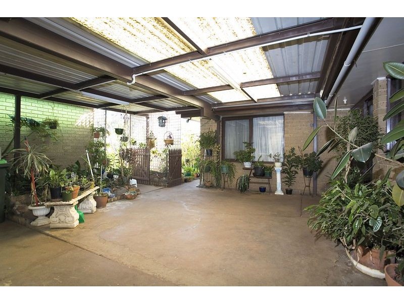 17 Opie Road, Deer Park VIC 3023