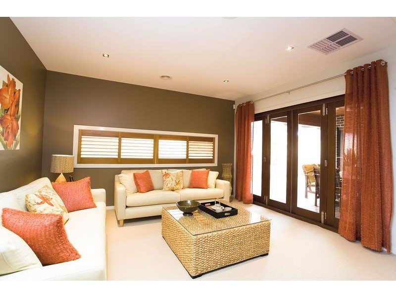 5 St.Leonards Avenue, Windsor Gardens, Derrimut VIC 3030