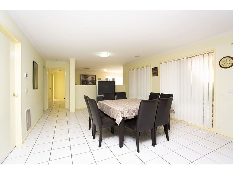 69 Fydler Avenue, Burnside VIC 3023