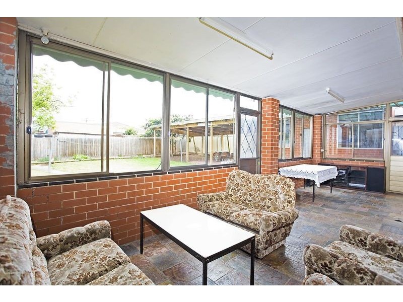 29 Little Street, Deer Park VIC 3023