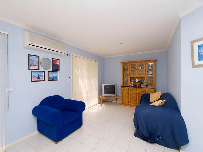 73 Fydler Avenue, Burnside VIC 3023