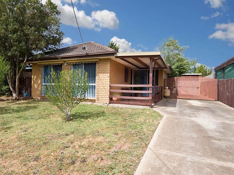 2 Bracknell Place, Deer Park VIC 3023