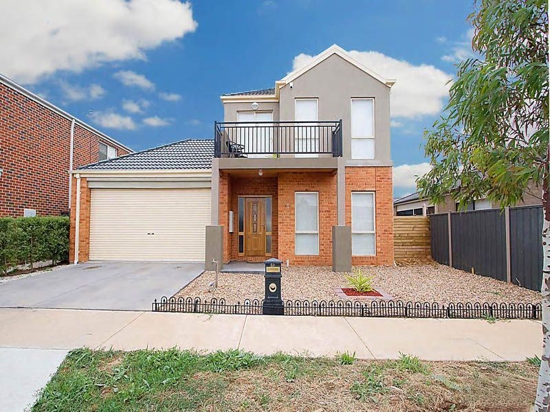 59 Dobell Crescent, Caroline Springs VIC 3023
