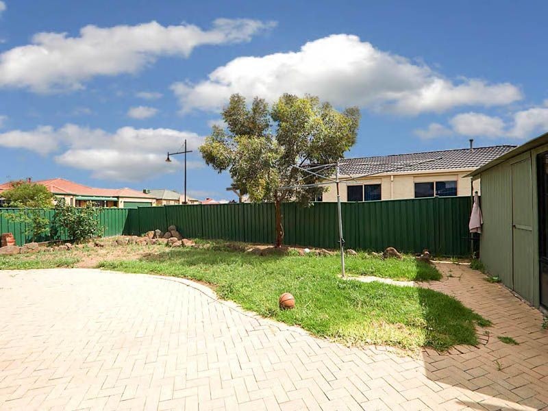 16 Roycroft Avenue, Burnside VIC 3023