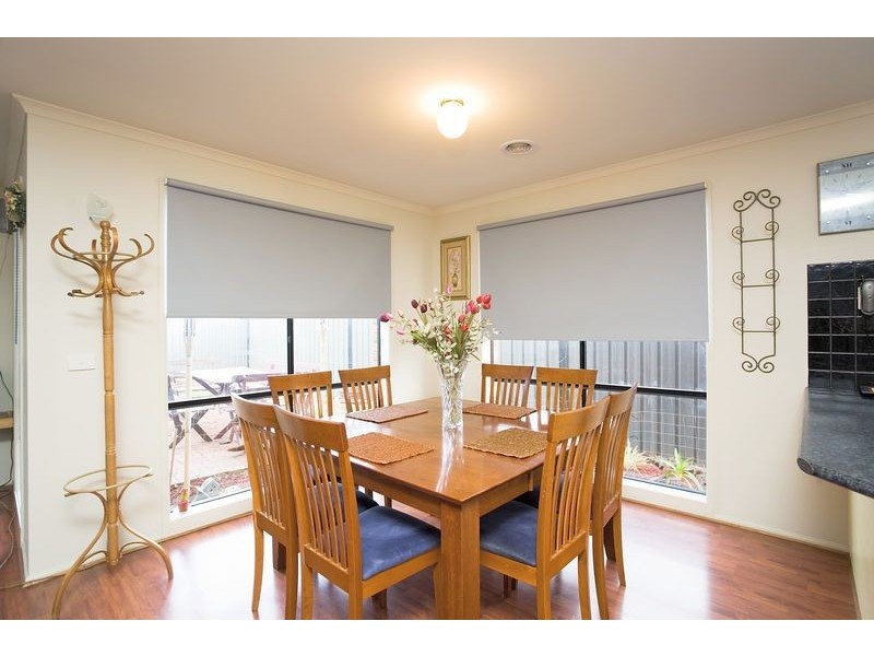 14 Apsley Vista, Derrimut VIC 3030