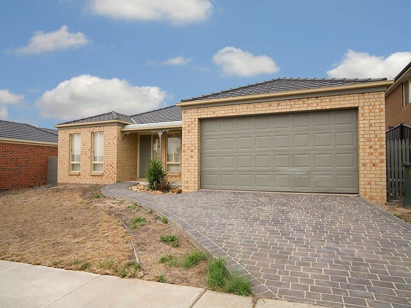 7 Chatsworth Avenue, Derrimut VIC 3030