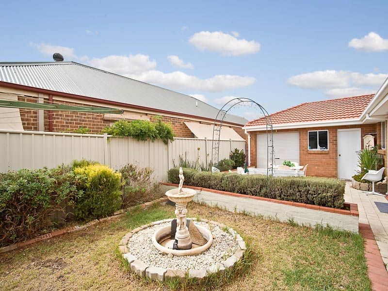 1 Richardson Court, Caroline Springs VIC 3023