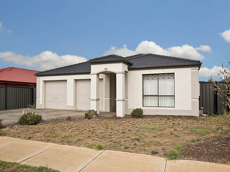 19 Scotney Crescent, Derrimut VIC 3030