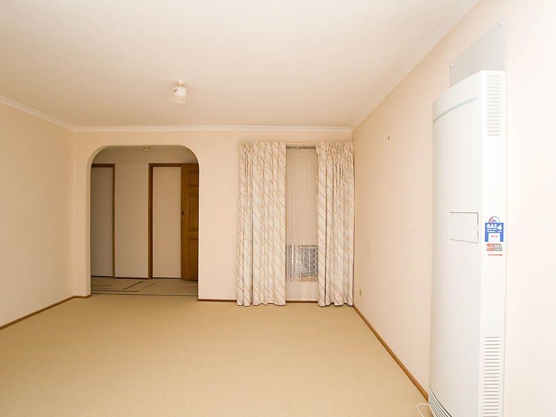 42 Bayliss Road, Deer Park VIC 3023