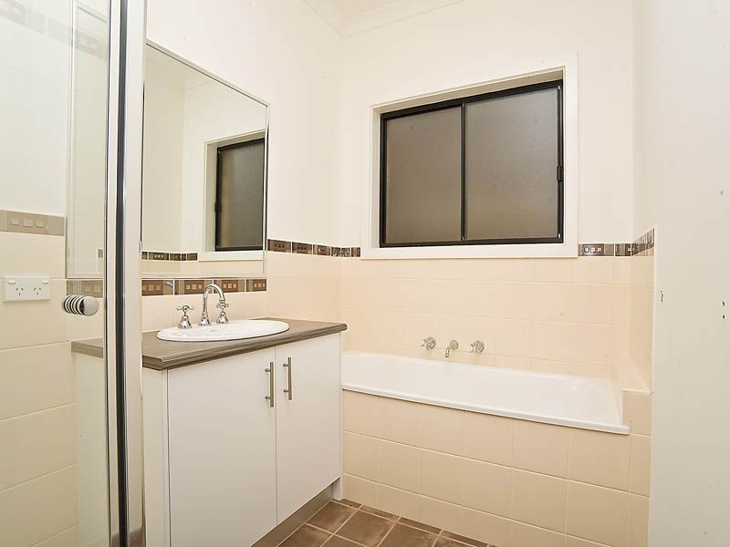 9 Wattle Grove Road, Cairnlea VIC 3023