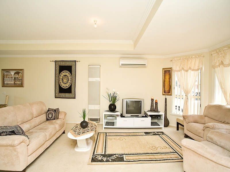 13A Egan Street, Deer Park VIC 3023