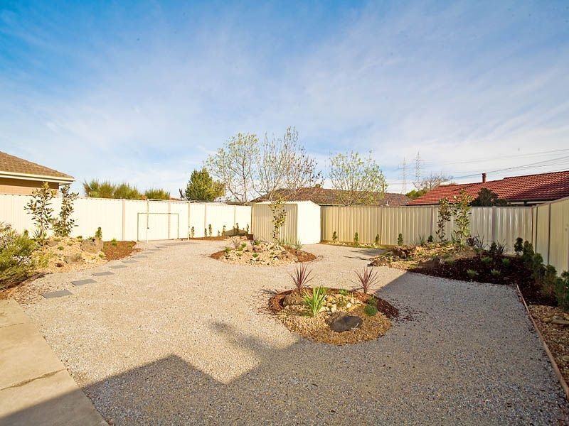 43 Birchwood Boulevard, Deer Park VIC 3023