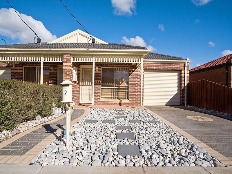 2/139 Quinn Street, Deer Park VIC 3023