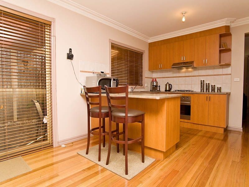 2/139 Quinn Street, Deer Park VIC 3023