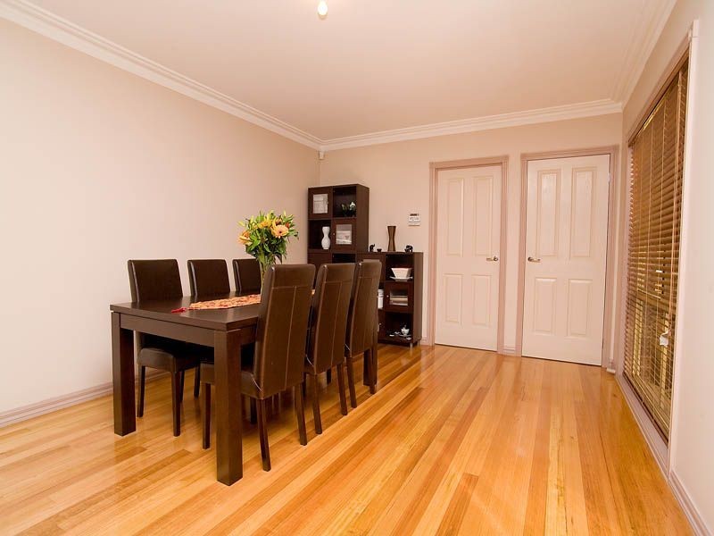 2/139 Quinn Street, Deer Park VIC 3023