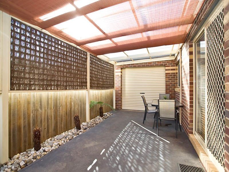2/139 Quinn Street, Deer Park VIC 3023