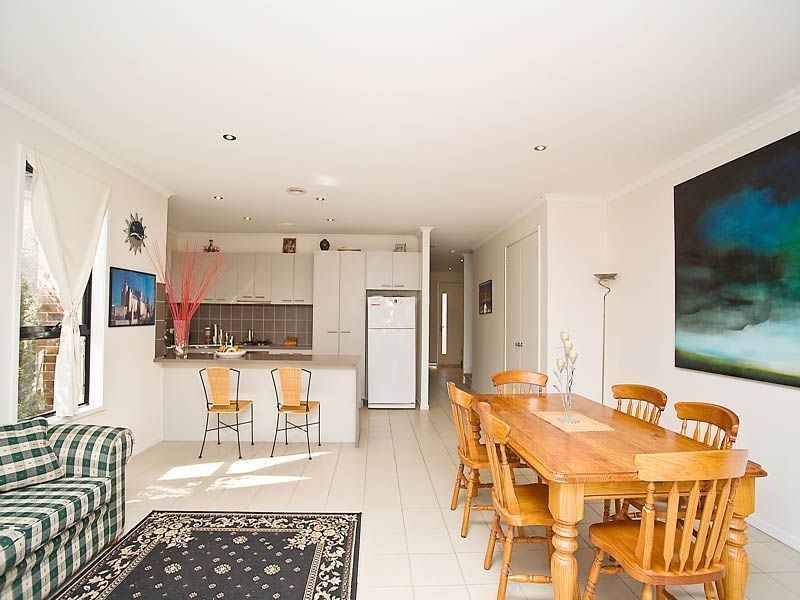 11 Wildflower Lane, Cairnlea VIC 3023