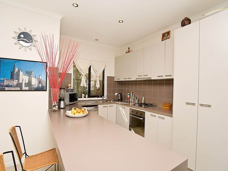 11 Wildflower Lane, Cairnlea VIC 3023