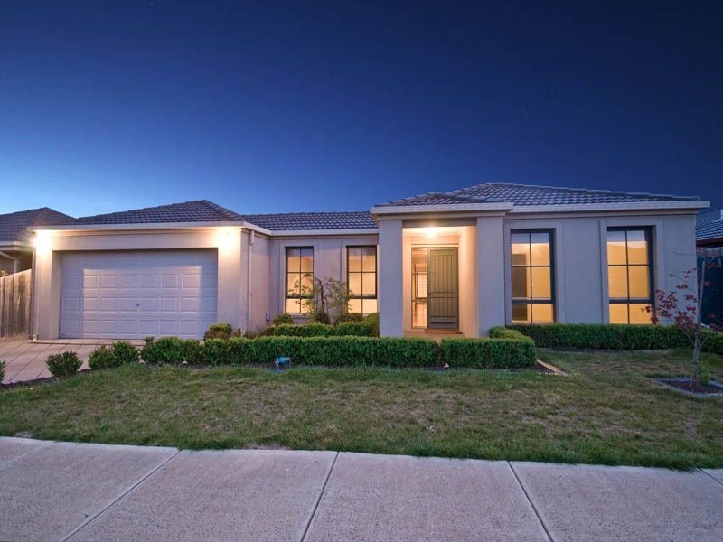 2 Tarquin Place, Hillside VIC 3037
