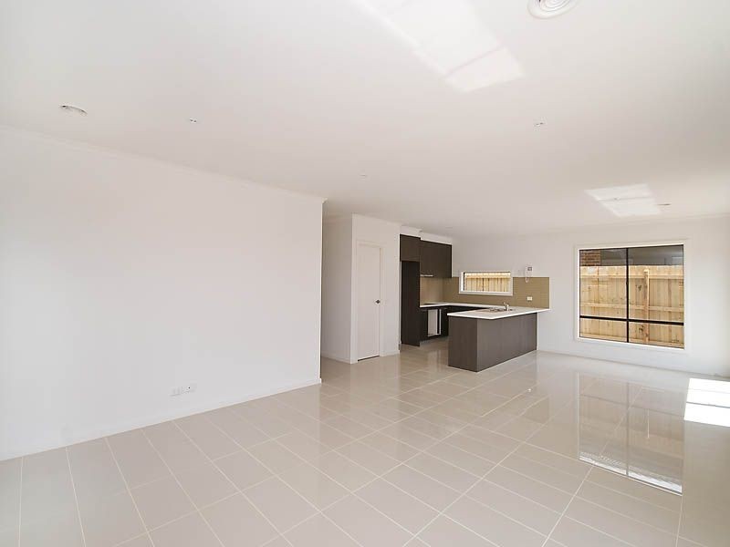 . ., Deer Park VIC 3023