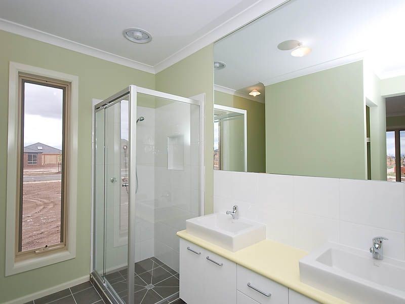 3 Muirfield Street, St.Andrews Field, Deer Park VIC 3023