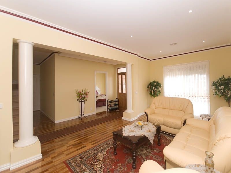 4 Yirram Road, Cairnlea VIC 3023