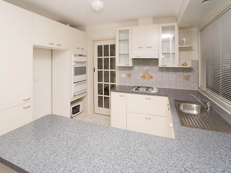 13 Porter Court, Deer Park VIC 3023