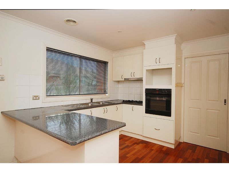 54 Robinsons Road, Deer Park VIC 3023