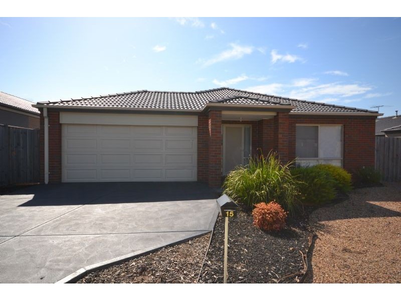 15 Abernethy Ave, Deer Park VIC 3023