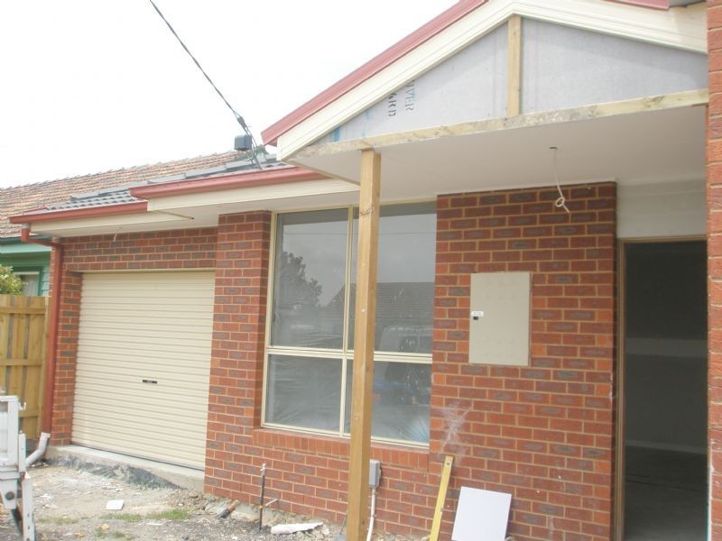 11a Irvine, Deer Park VIC 3023